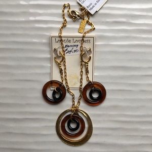 Lonnie Lovness 60s-esque Earring & Necklace Set